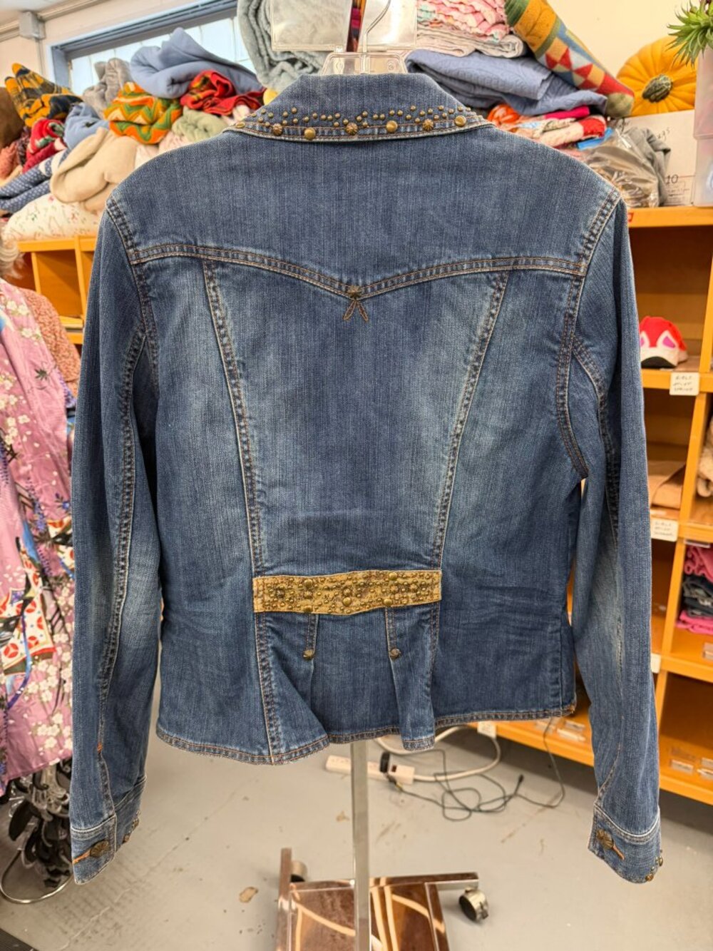 Double D Ranch washed denim jacket - Picture 8 of 9